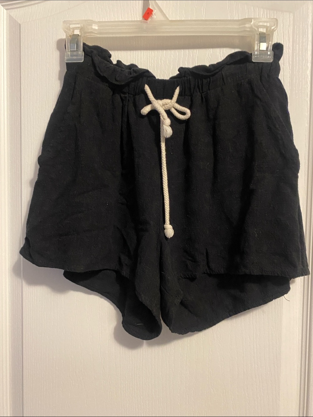 Black Women's Drawstring Linen-Blend Shorts